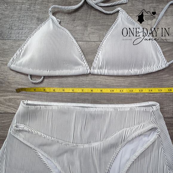 CharmLeaks Adjustable Triangle 3 Piece Bikini Swimsuit Size XL - Picture 4 of 6